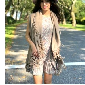 NWT Joah Oatmeal Fringe Vest S/M | Boho Knit Duster Cardigan